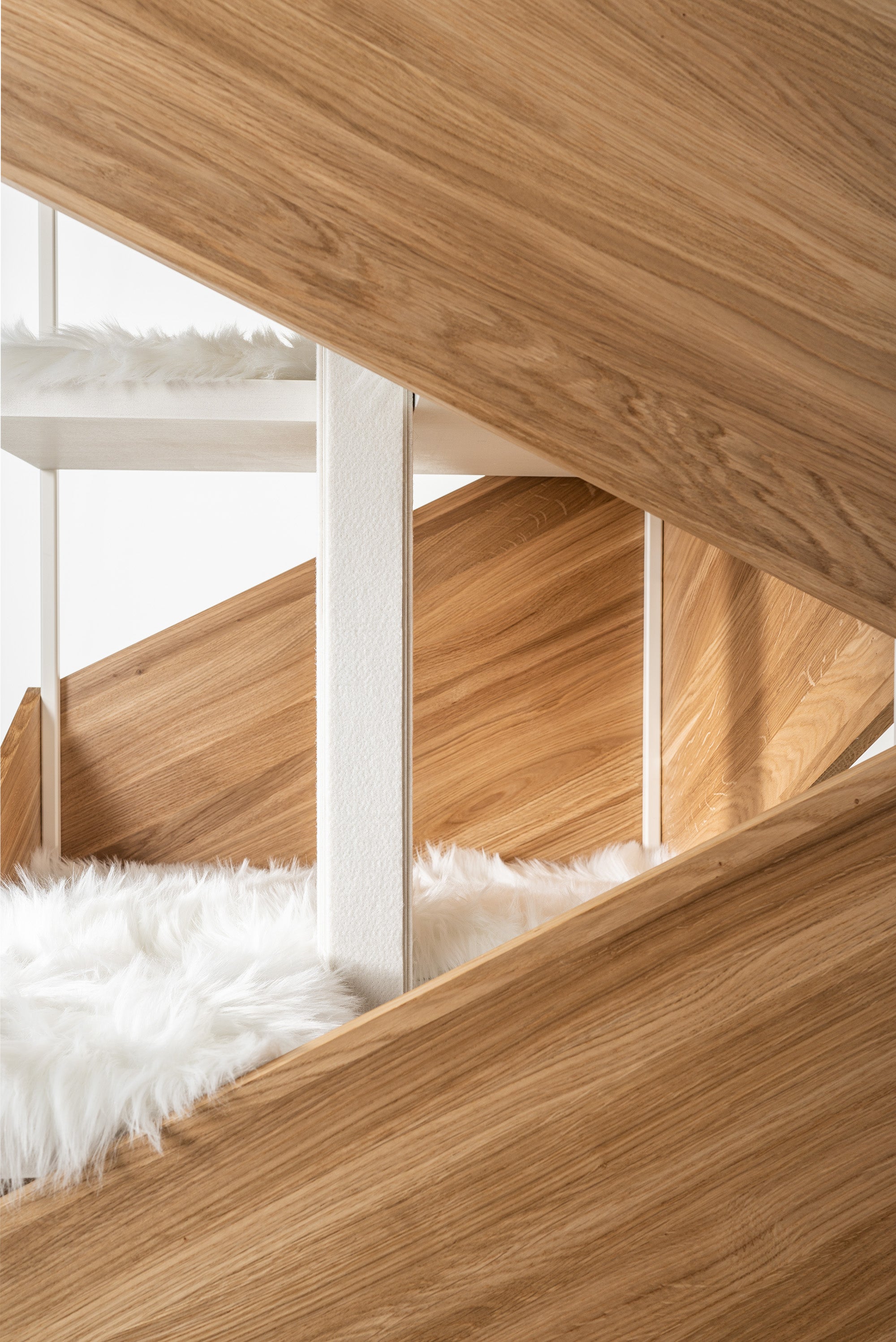STYA Kratzstamm Filz | Weiß | Für Katzen Kratzbaum MS410